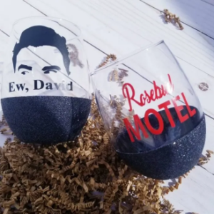 Ew David, Rosebud Motel, set or single. Schitt's Creek gift, Schitt's Creek Motel glass, personalized stemless, schitts creek wine glass