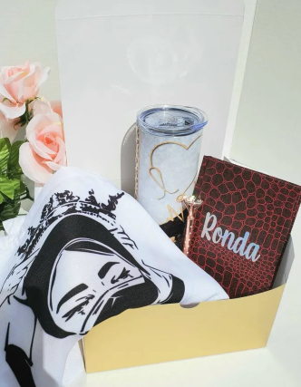Nurse Appreciation Gift Box, Doctor Appreciation Gift Set, Nurse Tumbler, Personalized Medical Gift Box, Nurse Graduation Gift, Nurse Gift - Image 4